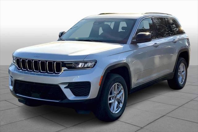 new 2025 Jeep Grand Cherokee car, priced at $39,911