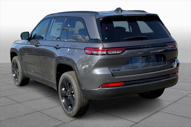 new 2025 Jeep Grand Cherokee car, priced at $55,735