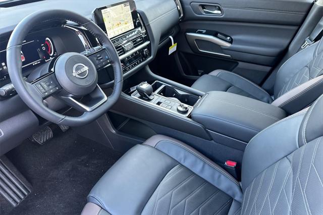 new 2025 Nissan Pathfinder car, priced at $51,973