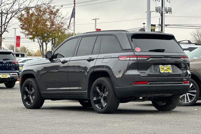 used 2023 Jeep Grand Cherokee car, priced at $33,789