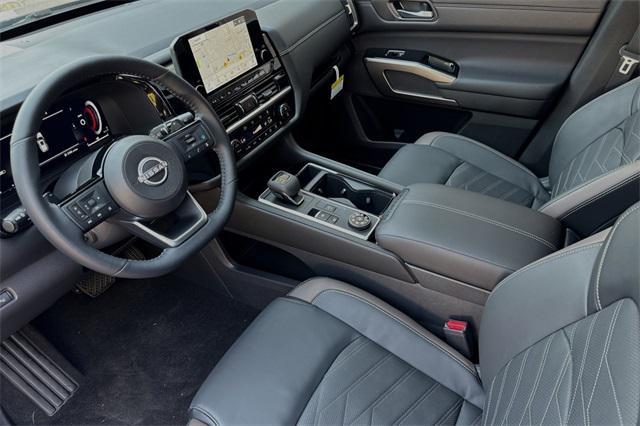 new 2024 Nissan Pathfinder car, priced at $49,239