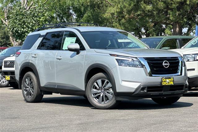 new 2024 Nissan Pathfinder car, priced at $39,144