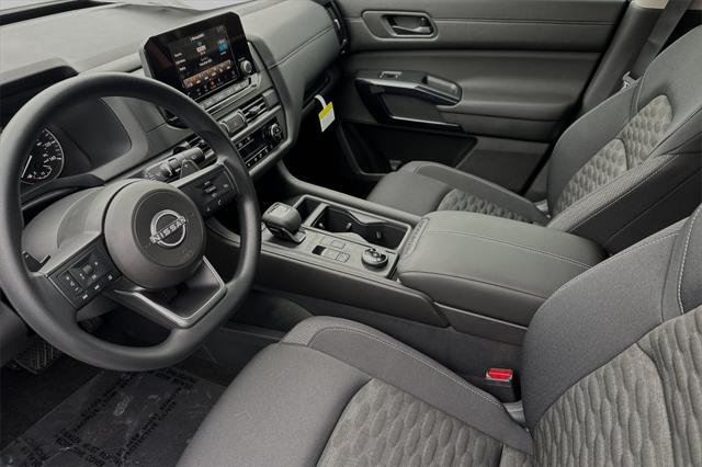 new 2025 Nissan Pathfinder car, priced at $38,167