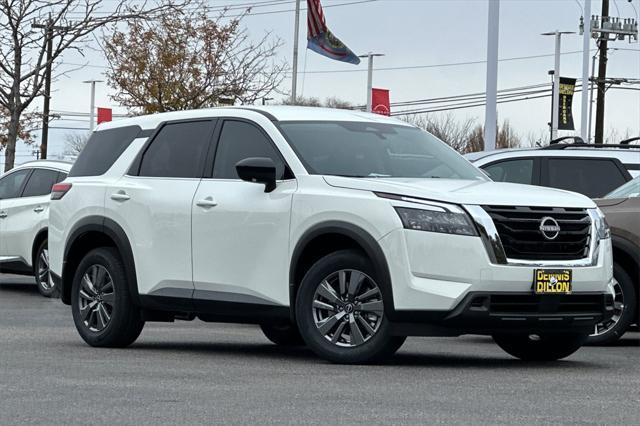 new 2025 Nissan Pathfinder car, priced at $38,167