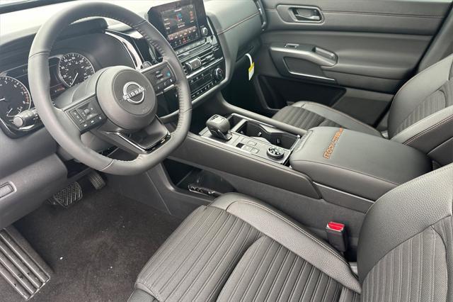 new 2025 Nissan Pathfinder car, priced at $40,382