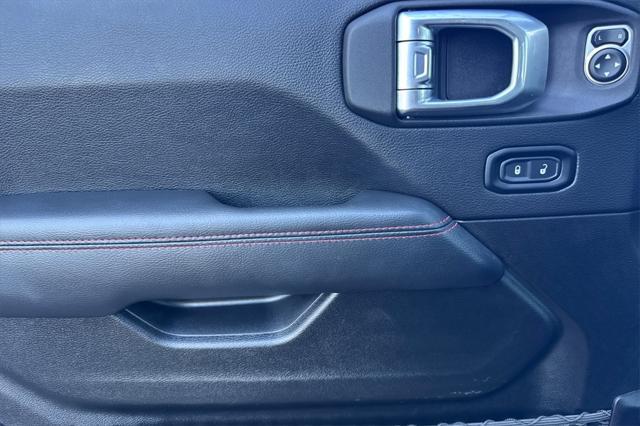 used 2022 Jeep Gladiator car, priced at $35,896