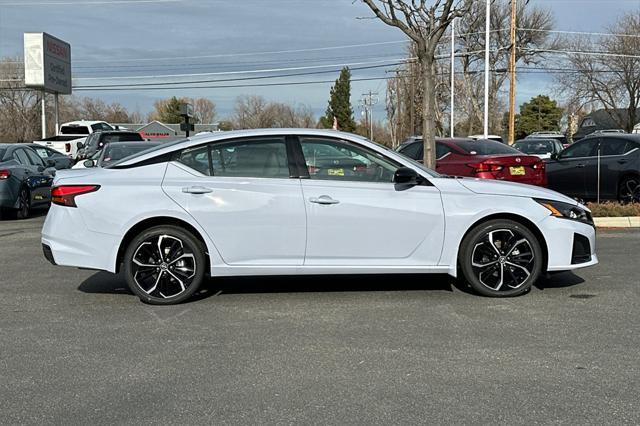 new 2025 Nissan Altima car, priced at $30,474