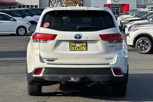 used 2019 Toyota Highlander Hybrid car, priced at $36,468