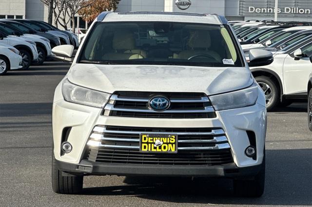 used 2019 Toyota Highlander Hybrid car, priced at $36,468