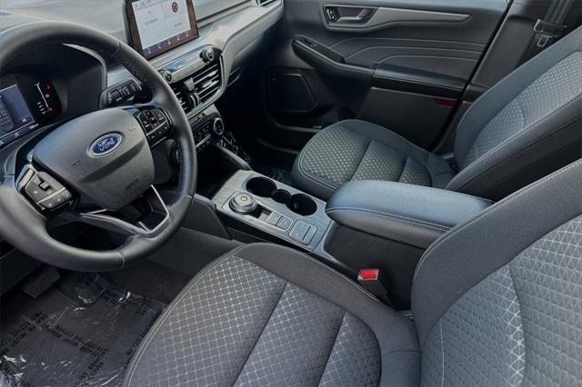 used 2023 Ford Escape car, priced at $25,468