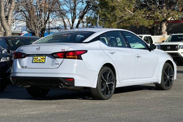 new 2025 Nissan Altima car, priced at $30,552