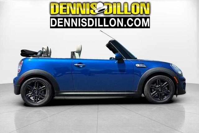 used 2014 MINI Convertible car, priced at $15,000