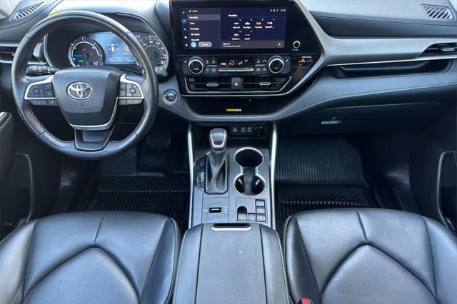 used 2023 Toyota Highlander Hybrid car, priced at $44,898