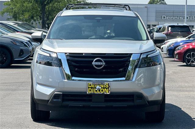 new 2024 Nissan Pathfinder car, priced at $41,895