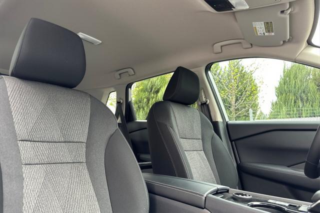new 2025 Nissan Rogue car, priced at $31,552