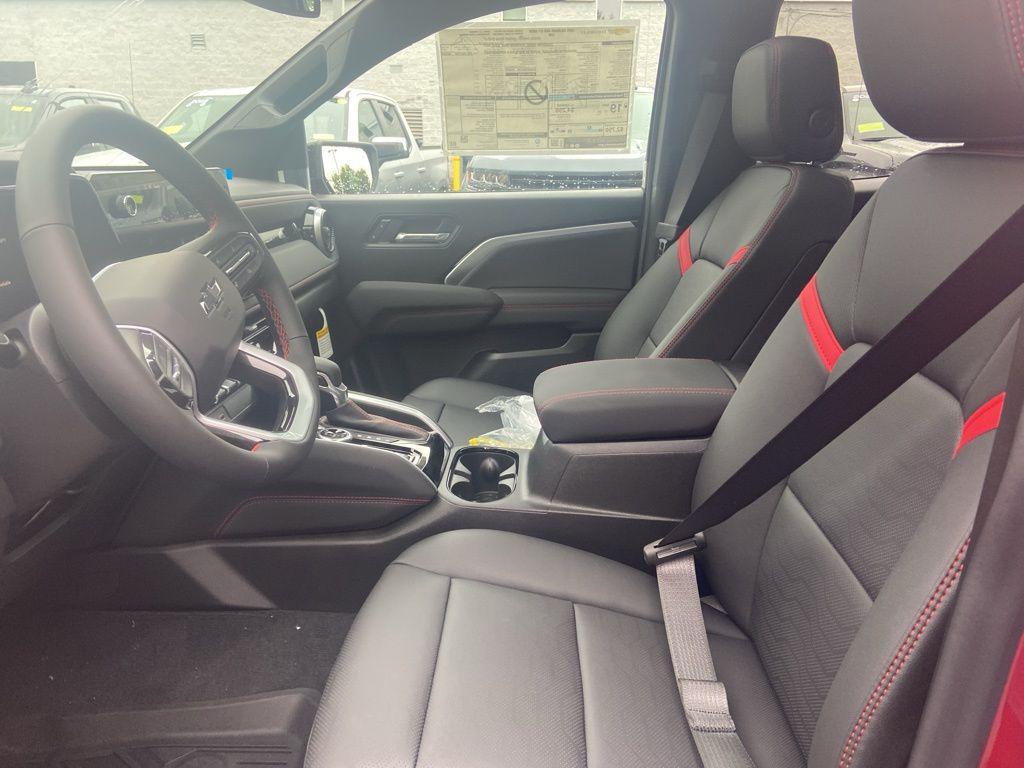 new 2025 Chevrolet Colorado car, priced at $50,165