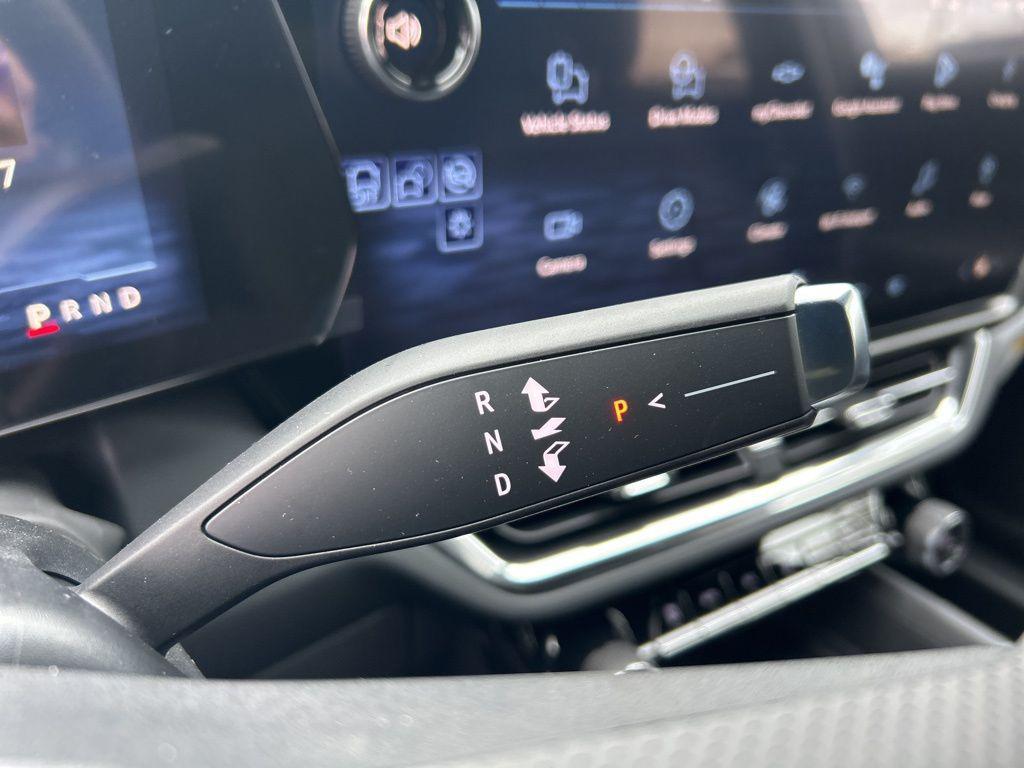 new 2026 Chevrolet Equinox EV car, priced at $31,995