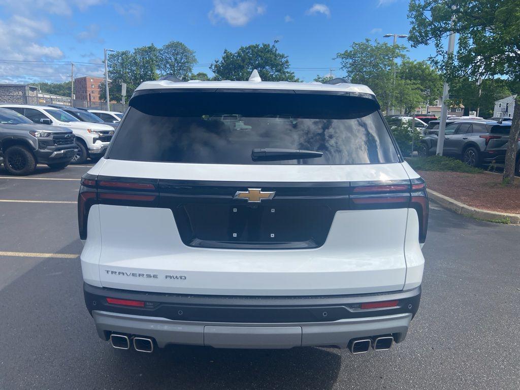 new 2025 Chevrolet Traverse car, priced at $44,060