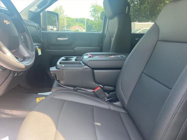 new 2025 Chevrolet Silverado 3500 car, priced at $53,553