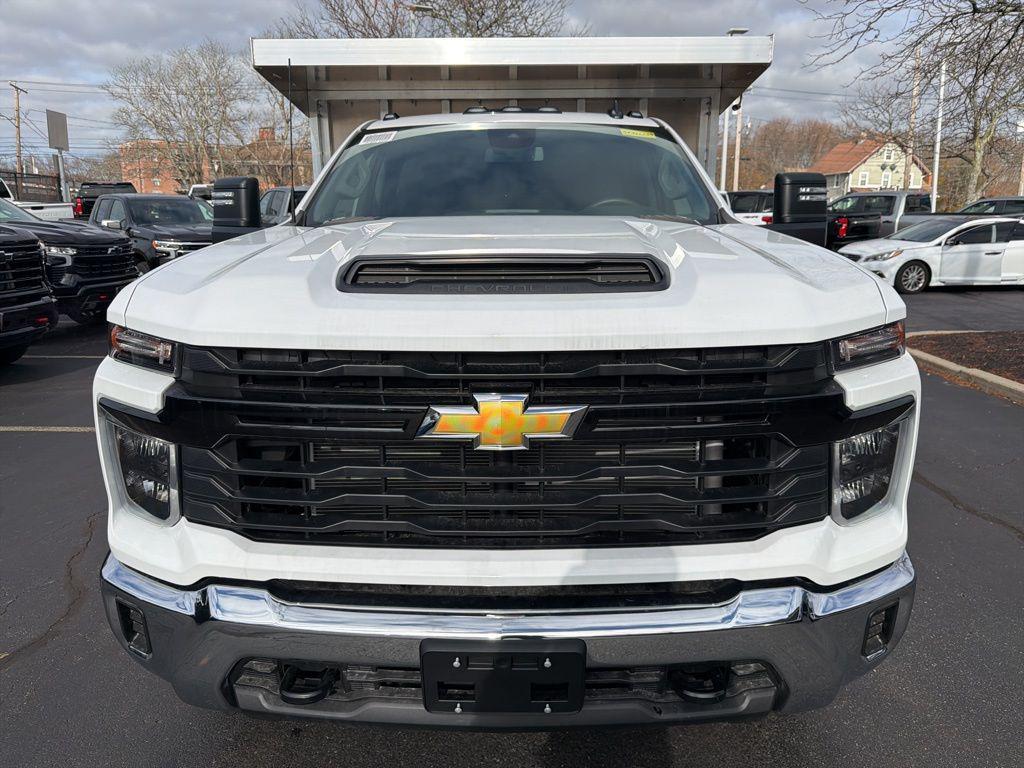 new 2025 Chevrolet Silverado 3500 car, priced at $50,043