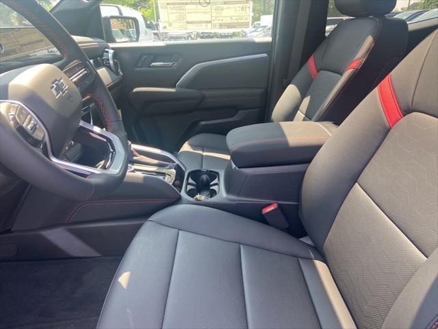 new 2025 Chevrolet Colorado car, priced at $49,995