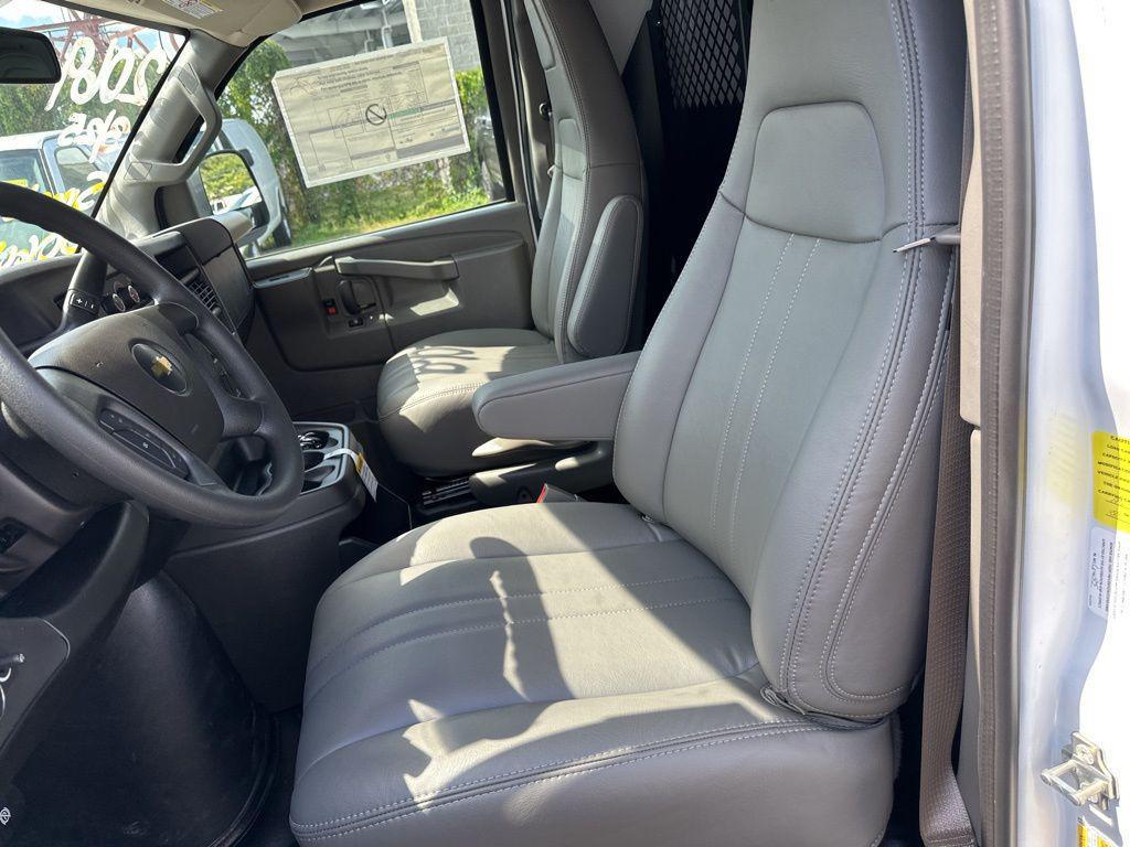 new 2025 Chevrolet Express 2500 car, priced at $43,315