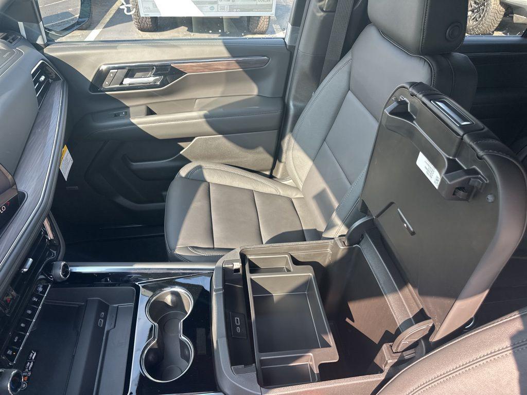new 2026 Chevrolet Suburban car, priced at $69,995