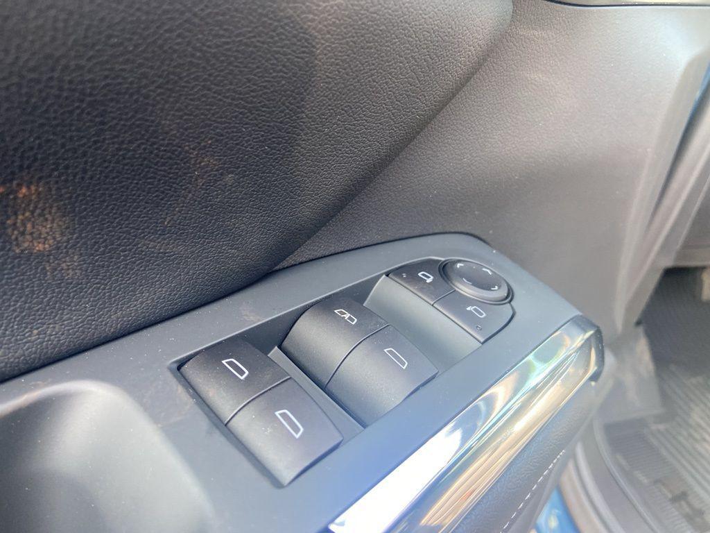 new 2025 Chevrolet Traverse car, priced at $44,060
