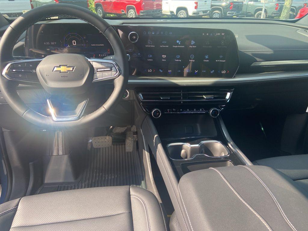 new 2025 Chevrolet Traverse car, priced at $44,060