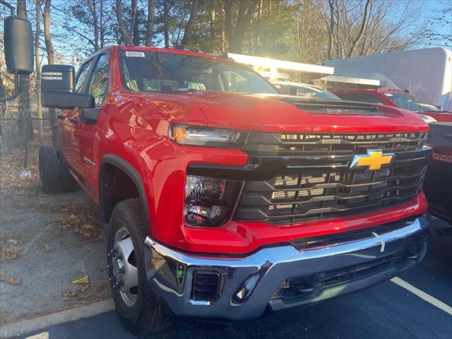 new 2025 Chevrolet Silverado 3500 car, priced at $65,818