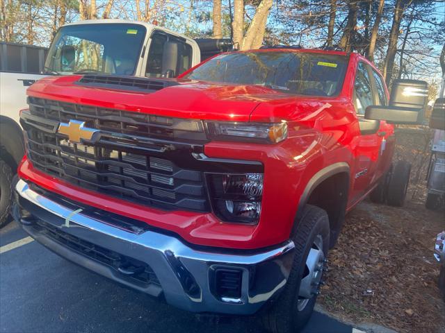 new 2025 Chevrolet Silverado 3500 car, priced at $65,818