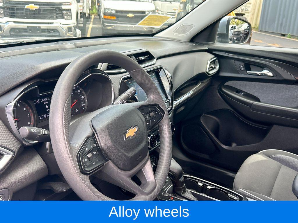 used 2023 Chevrolet TrailBlazer car, priced at $21,787