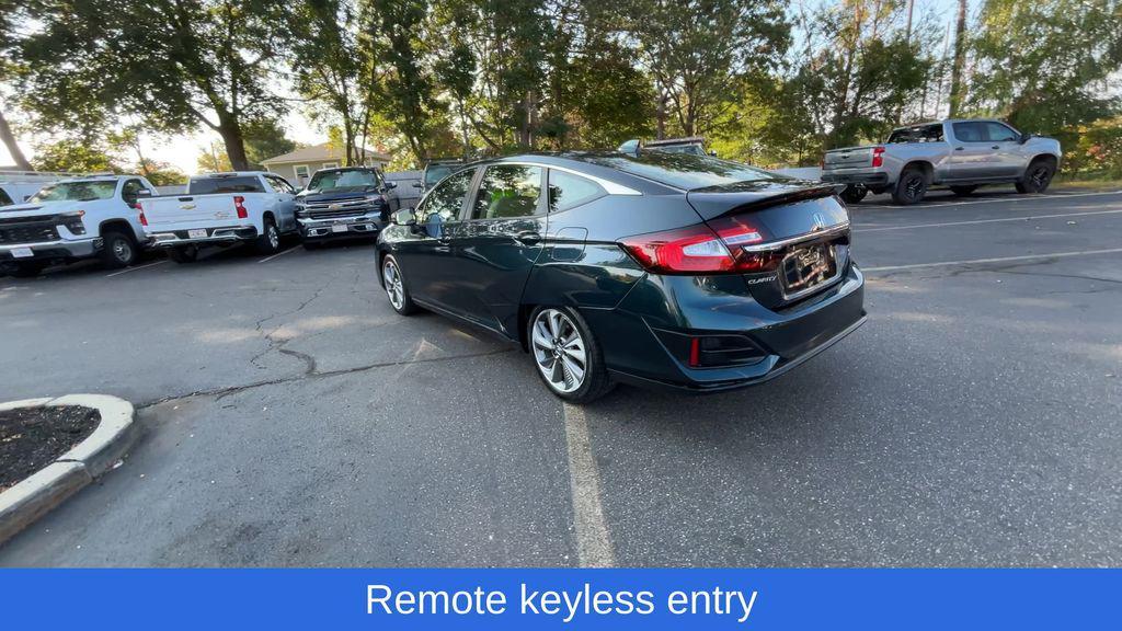 used 2018 Honda Clarity Plug-In Hybrid car, priced at $13,495