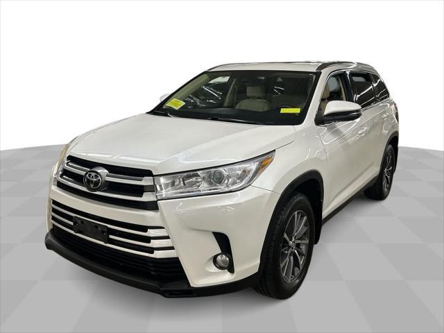 used 2019 Toyota Highlander car, priced at $23,998