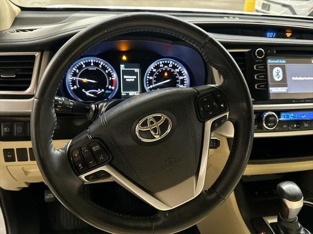 used 2019 Toyota Highlander car, priced at $22,675