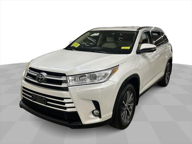 used 2019 Toyota Highlander car, priced at $22,675