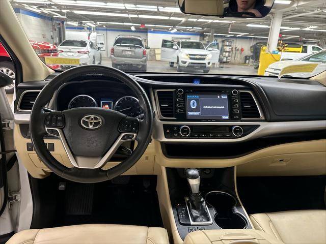 used 2019 Toyota Highlander car, priced at $22,675