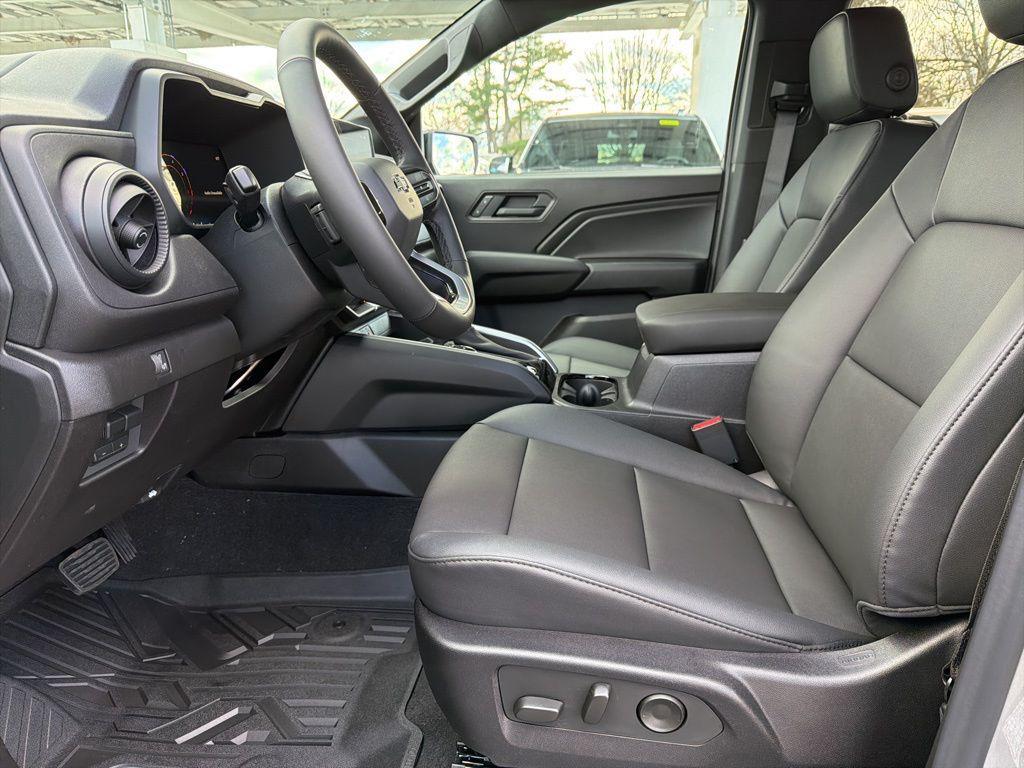 new 2026 Chevrolet Colorado car, priced at $45,255