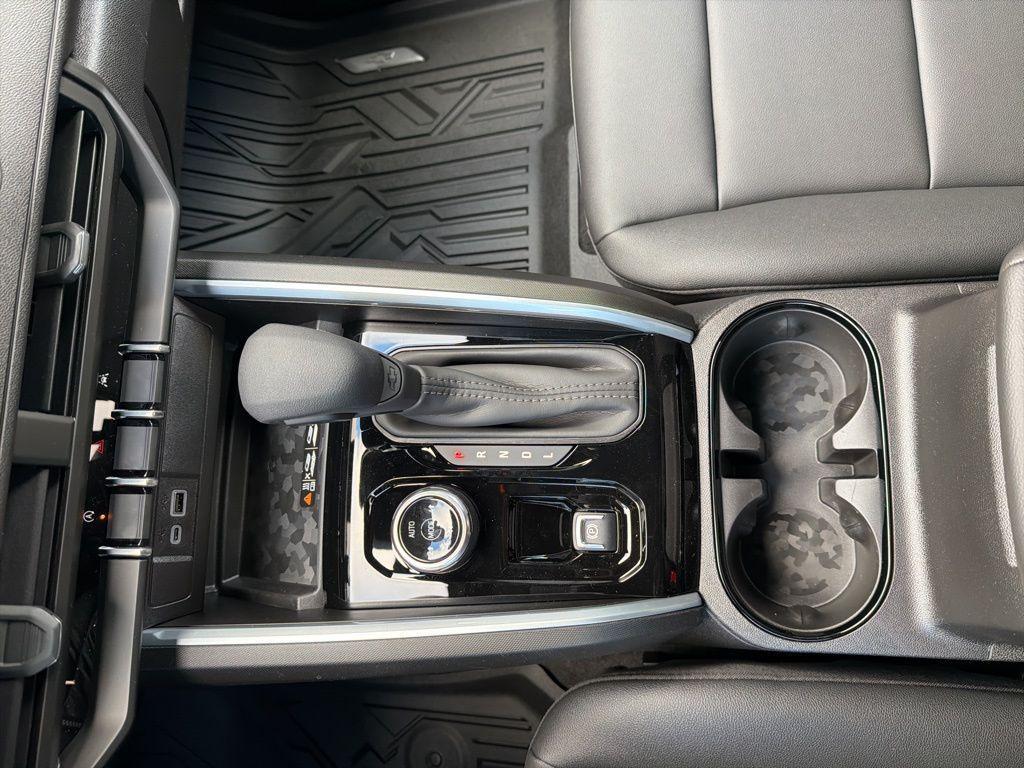 new 2026 Chevrolet Colorado car, priced at $45,255