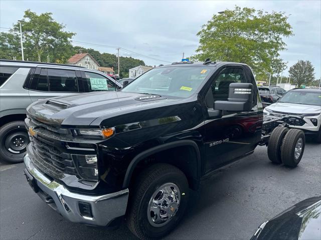 new 2025 Chevrolet Silverado 3500 car, priced at $53,063