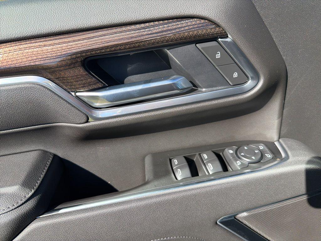new 2026 Chevrolet Silverado 2500 car, priced at $69,000