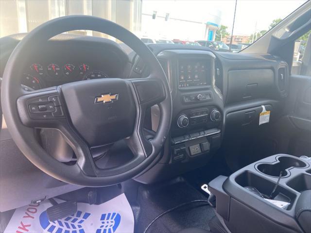 new 2025 Chevrolet Silverado 3500 car, priced at $50,293