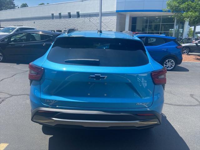 new 2025 Chevrolet Trax car, priced at $27,625