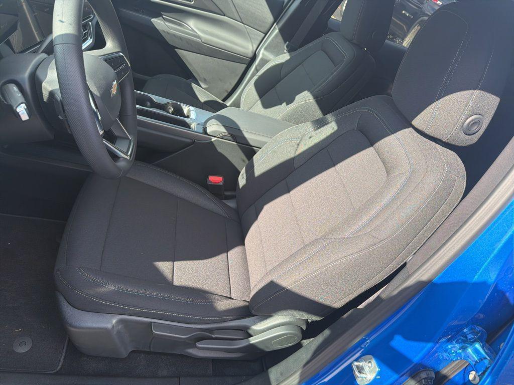 new 2026 Chevrolet Equinox EV car, priced at $31,995