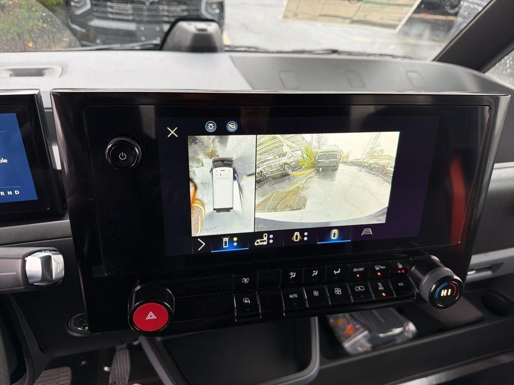 new 2025 Chevrolet BrightDrop 400 car