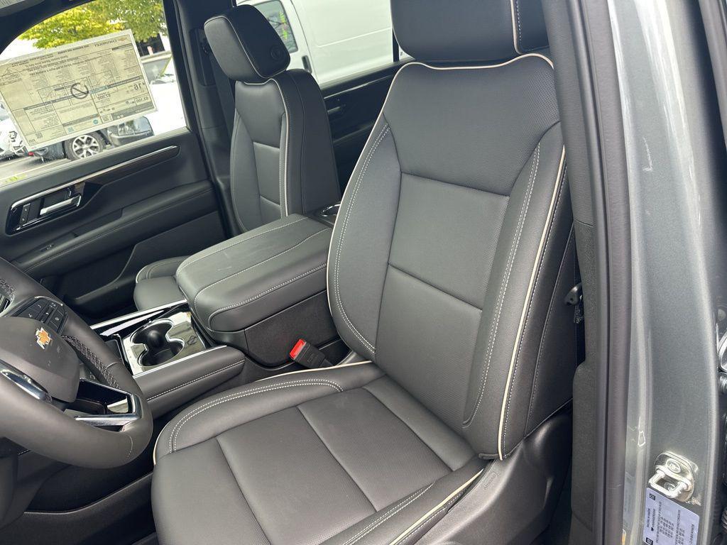 new 2026 Chevrolet Suburban car, priced at $86,105