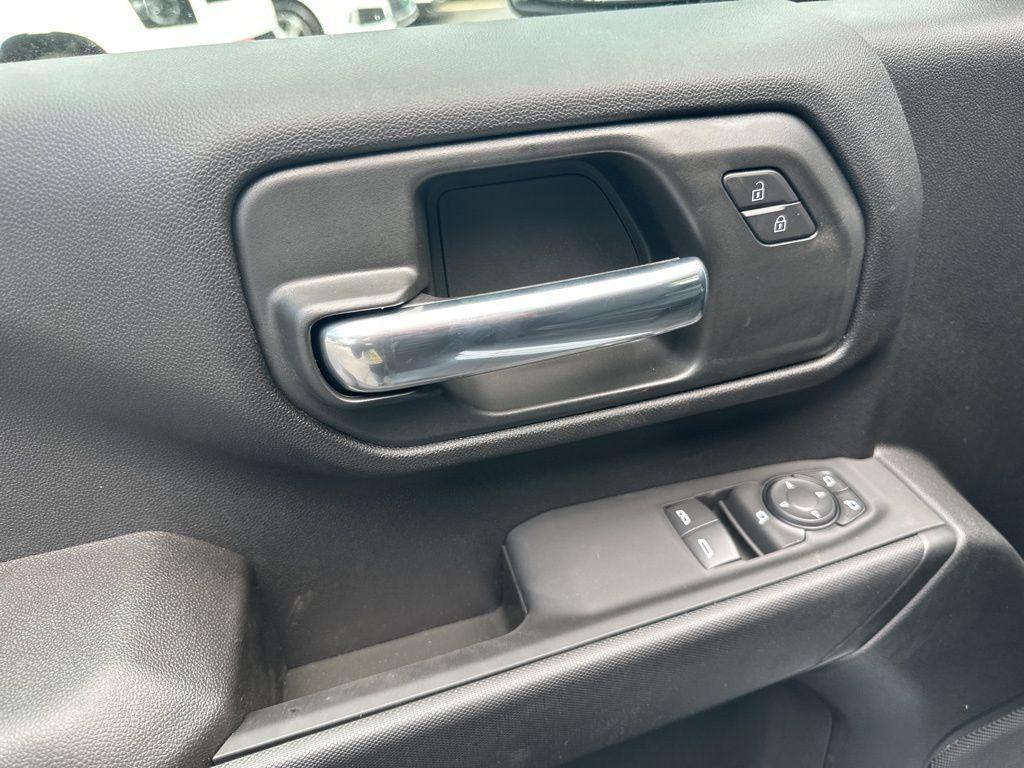 new 2025 Chevrolet Silverado 3500 car, priced at $50,543