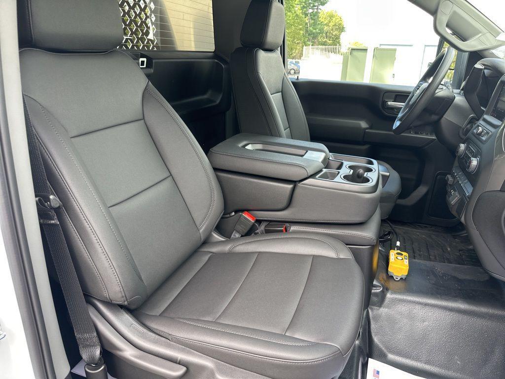 new 2025 Chevrolet Silverado 3500 car, priced at $50,543