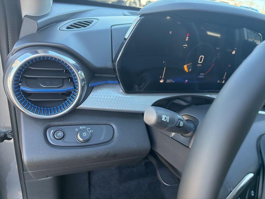 new 2026 Chevrolet Trax car, priced at $25,495