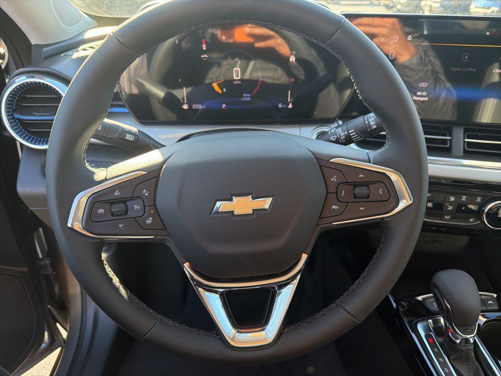 new 2026 Chevrolet Trax car, priced at $25,495